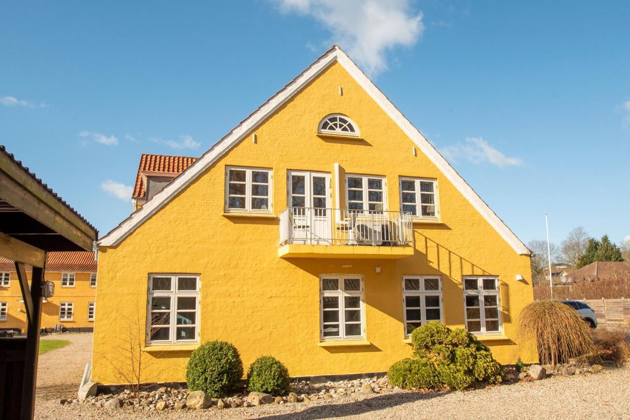 Guesthouse On The Danish German Border Kruså Exterior foto